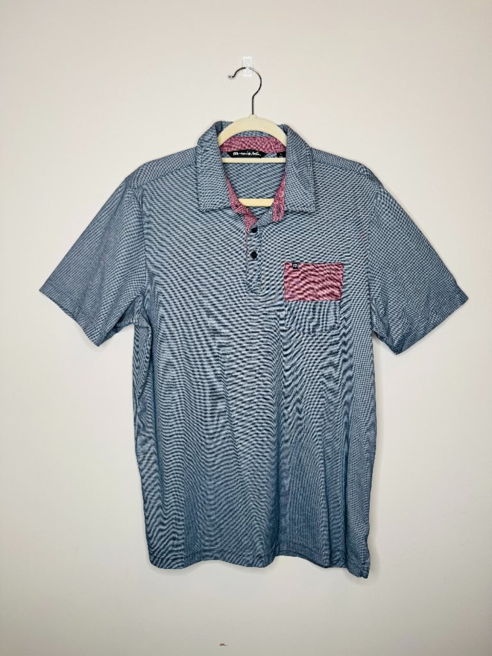 Travis Mathew Chest Pocket Polo Mens L Blue Red Sleeve Logo Embroidery The Ledge